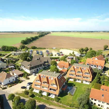 Hafenhaeuser Breege Ferienwohnung 14 아파트 *