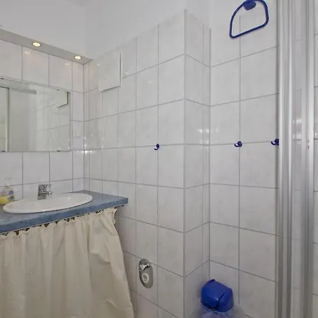 Hafenhaeuser Breege Ferienwohnung 14 아파트 *